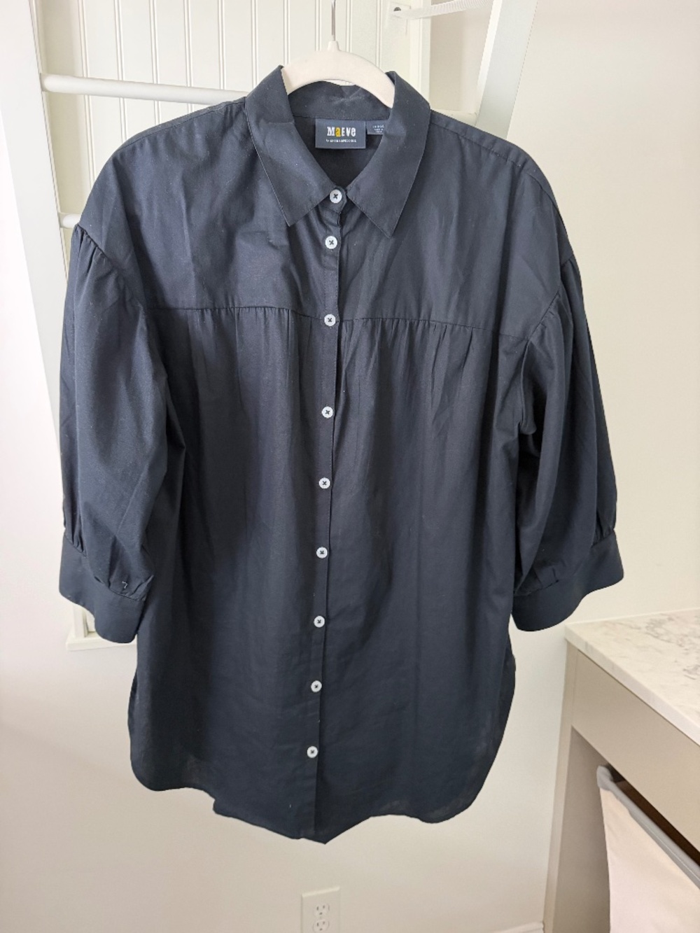 Maeve Black Button-Down Puff Sleeve Shirt
